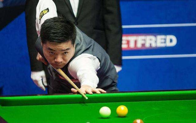 强突篮下造 强突篮下造